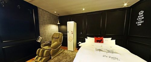 Hotel Decalle Seosan Bagian luar foto